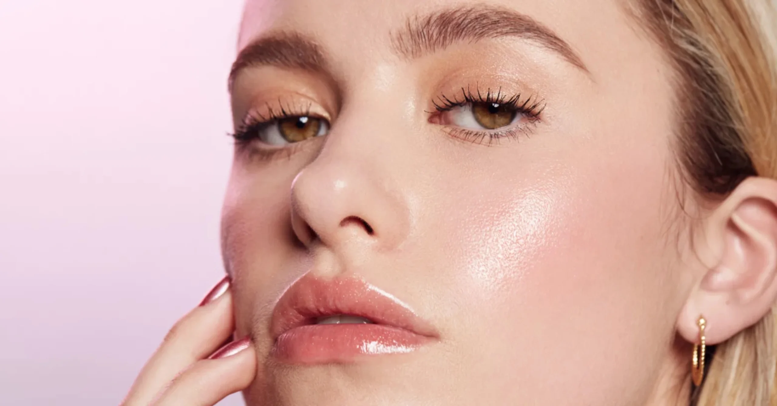 Glass Skin Makeup Tips: Achieve the Perfect Dewy Glow