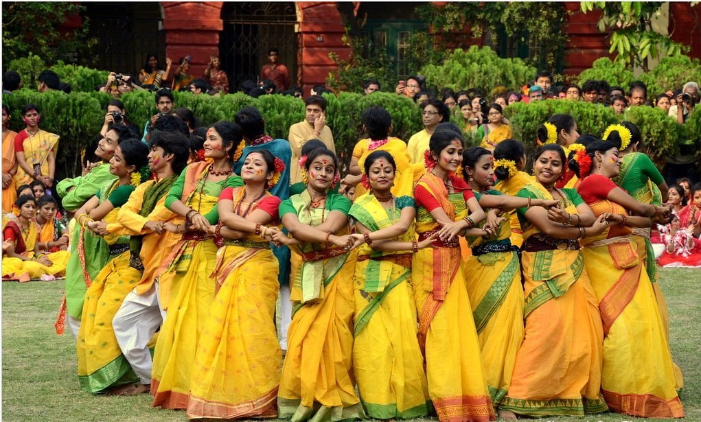Basanta Utsav Holi in Shantiniketan