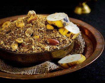 Dhaniya Panjiri: A Traditional Ayurvedic Remedy for Women’s Health